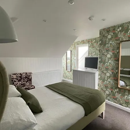 Guest house Bay 4*