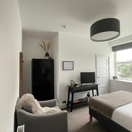Bay Guest house Falmouth