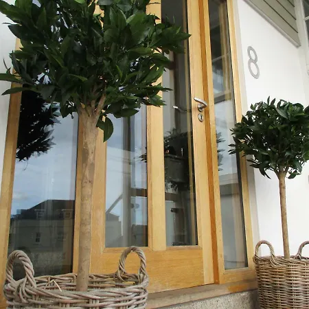 Guest house Bay